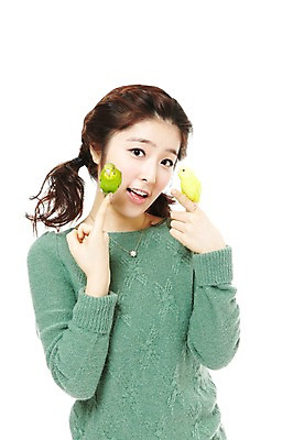 포토 JPG 스튜디오촬영 동물 라이프스타일 여자 포즈 두마리 모션 조류 함께함 실내 한명 서기 미소 웃음 들기 사람 동양인 상반신 20대 성인 라이프 한국인 앵무새 반려 여자만 여자한명만 성인여자만 청년만 청년여자만 성인한명만 청년여자한명만 성인여자한명만 성인만 국내포토 1 컨셉 2 표정 인종 청년 내부 생활 파일형식