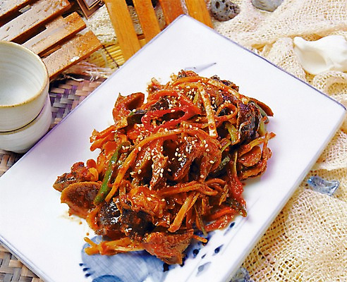 포토 JPG 한국문화 접시 한식 음식 반찬 실내 사람없음 안주 골뱅이무침 국내포토 동양문화 식기 한국 내부 무침 파일형식