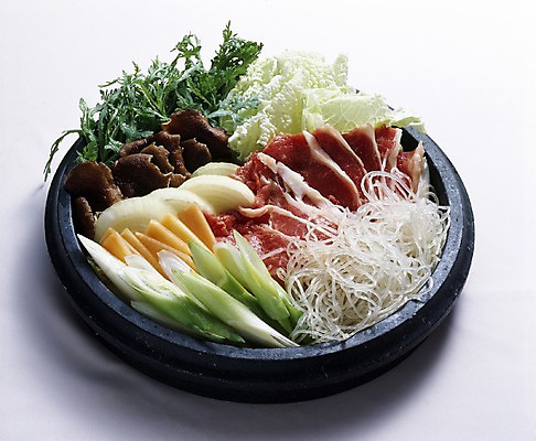 포토 JPG 한국문화 한식 음식 채소 양파 실내 육류 돼지고기 사람없음 버섯 배추 파 국내포토 동양문화 식재료 한국 내부 파일형식