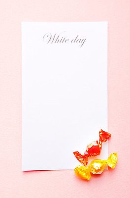 포토 JPG 스튜디오촬영 기념일 화이트데이 디저트 실내 사탕 선물 이벤트 사람없음 국내포토 카드프레임 음식 데이이벤트 프레임 내부 파일형식