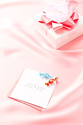 포토 JPG 스튜디오촬영 기념일 화이트데이 디저트 실내 사탕 선물 이벤트 사람없음 선물상자 상자 국내포토 카드프레임 음식 데이이벤트 프레임 내부 파일형식