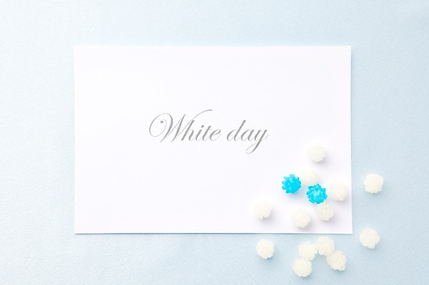 포토 JPG 스튜디오촬영 기념일 화이트데이 디저트 실내 사탕 선물 이벤트 사람없음 별사탕 국내포토 카드프레임 음식 데이이벤트 프레임 내부 파일형식