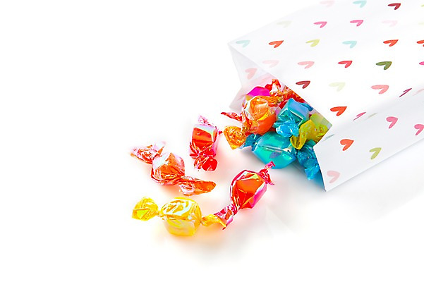 포토 JPG 스튜디오촬영 기념일 종이 화이트데이 디저트 봉투 실내 사탕 선물 이벤트 사람없음 컬러풀 국내포토 음식 컬러 데이이벤트 내부 파일형식