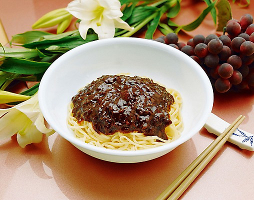 JPG 꽃 음식 과일 포도 실내 요리 사람없음 중식 식사 면류 짜장면 백합 식물 내부 파일형식