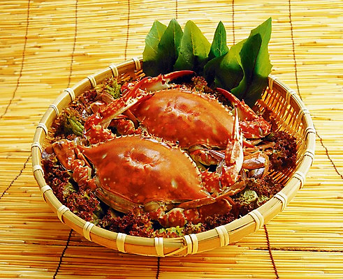 JPG 음식 채소 실내 요리 사람없음 바구니 식사 해산물 대나무발 킹크랩 대게 내부 게 파일형식