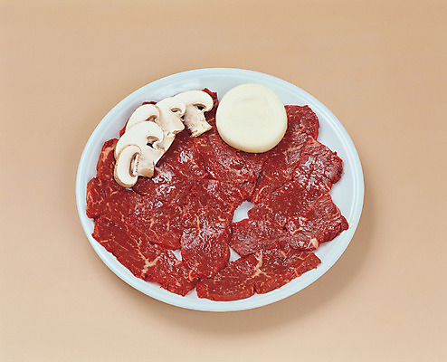 JPG 채소 양파 실내 생고기 육류 사람없음 버섯 소고기 육식 식재료 내부 파일형식