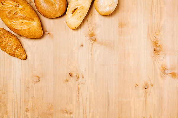 포토 JPG 스튜디오촬영 음식 빵 디저트 실내 사람없음 빵집 바게트 크루아상 식빵 호밀빵 소보루빵 나무배경 국내포토 백그라운드 내부 상점 파일형식