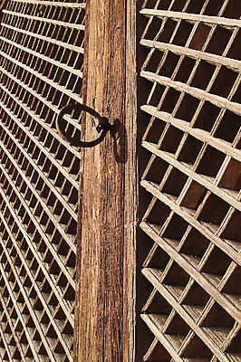 포토 JPG 주간 나무 한국문화 한국전통 전통 문양 건축물 건축 아시아 전통문화 컬러 백그라운드 고건축 무늬 패턴 출입구 한옥 한국 손잡이 근접촬영 사람없음 야외 건물 목재 갈색 전통무늬 전통문양 문 동양건축 고리 문살 격자 전통문 문고리 목조 나무문 방문 창호문 국내포토 자연요소 식물 동양문화 나라 문화 뷰포인트 재료 파일형식 동양