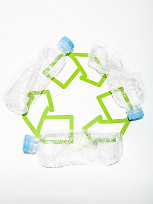 포토 JPG 스튜디오촬영 기호 실내 사람없음 자연보호 환경 재활용 에너지 절약 그린에너지 보호 플라스틱 환경보전 에너지절약 페트병 국내포토 문자 컨셉 자연 재질 내부 사회이슈 친환경 병_담는 파일형식