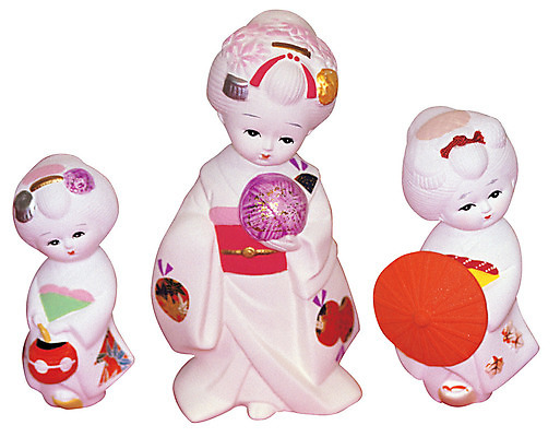 포토 JPG 스튜디오촬영 여자 인형 전통소품 실내 누끼 사람없음 장식 장난감 놀이용품 일본 세개 전통의상 기모노 오브젝트 전통인형 일본인형 여자인형 일본전통인형 여자만 국내포토 전통 아시아 3 사람 내부 일본전통의상 일본전통 파일형식