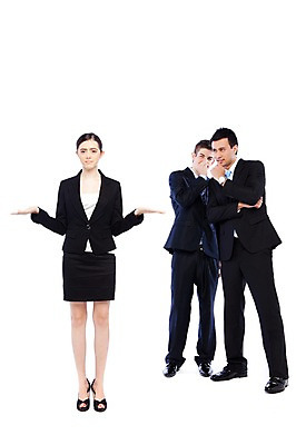 포토 JPG 스튜디오촬영 전신 서양인 외국인 해외기획촬영 여자 2011년태국 남자 포즈 비즈니스 모션 실내 표정 대화 서기 누끼 사람 정장 손짓 20대 성인 세명 팔짱 경쟁 가리킴 비즈니스맨 비즈니스우먼 찡그림 목표 귓속말 뒷담화 험담 황당 청년만 성인만 의아 국내포토 옷 감정 컨셉 말하기 인종 청년 내부 직장인 파일형식