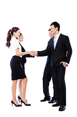 포토 JPG 스튜디오촬영 전신 서양인 외국인 해외기획촬영 여자 2011년태국 남자 포즈 비즈니스 모션 성공 협력 악수 실내 협상 서기 미소 웃음 누끼 사람 정장 손짓 여러명 20대 성인 마주보기 경쟁 거래 모임 비즈니스맨 비즈니스우먼 목표 계약 청년만 성인만 국내포토 옷 다수 컨셉 표정 인종 청년 내부 직장인 파일형식