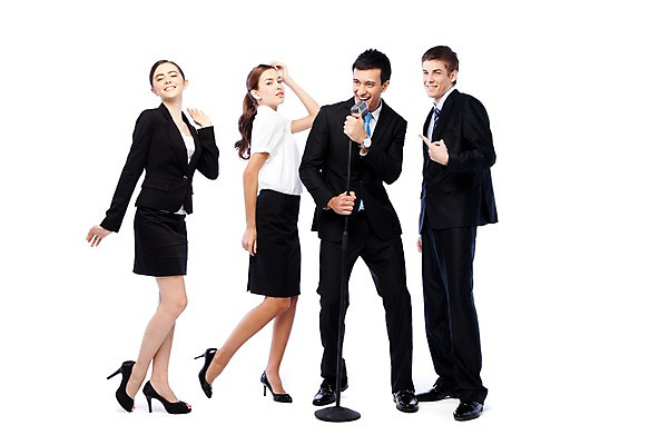 포토 JPG 스튜디오촬영 전신 서양인 외국인 해외기획촬영 여자 2011년태국 남자 포즈 비즈니스 노래 모션 놀이 실내 서기 미소 웃음 누끼 사람 정장 손짓 이벤트 여러명 20대 성인 경쟁 가리킴 비즈니스맨 비즈니스우먼 목표 알림 마이크 즐거움 청년만 성인만 국내포토 옷 감정 음악 음향기기 다수 컨셉 표정 인종 청년 내부 직장인 파일형식