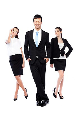 포토 JPG 스튜디오촬영 전신 서양인 외국인 해외기획촬영 여자 2011년태국 남자 허리손 포즈 비즈니스 모션 실내 서기 미소 웃음 누끼 사람 정장 손짓 20대 성인 세명 경쟁 비즈니스맨 비즈니스우먼 목표 청년만 성인만 국내포토 옷 컨셉 표정 인종 청년 내부 직장인 파일형식