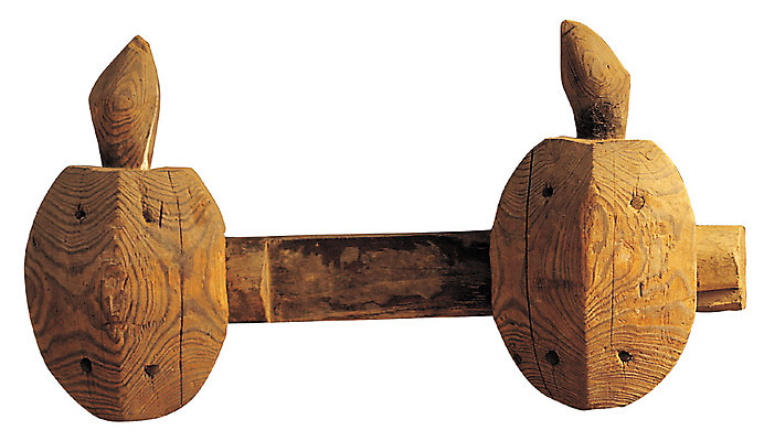 포토 JPG 스튜디오촬영 한국문화 한국전통 전통 전통문화 컬러 생활용품 전통소품 자물쇠 실내 누끼 사람없음 목재 갈색 도구 오브젝트 잠금 빗장 문빗장 국내포토 나무 동양문화 문화 재료 한국 내부 보안 대문 파일형식