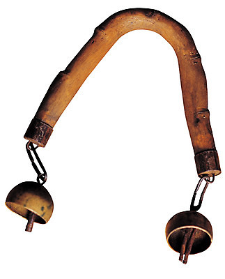 포토 JPG 스튜디오촬영 한국문화 한국전통 전통 전통문화 생활용품 전통소품 실내 누끼 사람없음 한개 초인종 종 방울 오브젝트 요령 국내포토 1 동양문화 문화 한국 내부 장식 파일형식