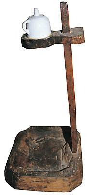 포토 JPG 스튜디오촬영 한국문화 한국전통 전통 전통문화 생활용품 조명 전통소품 실내 누끼 사람없음 한개 골동품 도구 램프 빈티지 오브젝트 호롱불 등잔 등잔불 국내포토 1 동양문화 문화 컨셉 불 한국 내부 파일형식