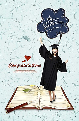 PSD 편집 편집이미지 학생 여학생 여자 교육 말풍선 학사모 졸업 학교 졸업생 한명 미소 웃음 사람 책 연필 공책 하트 졸업가운 여자만 여자한명만 이미지편집 모양 모자_잡화 1 문구용품 학용품 표정 필기구 가운 파일형식