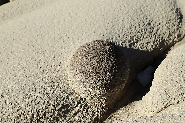 포토 JPG 해외이미지 구름 자연 벽지 하늘 풍경 사람없음 야외 가로 빨간색 컬러풀 검은색 미국 버섯 침묵 고요 황혼 하이킹 사막 바위 황무지 장면 사암 뉴멕시코 특별함 해외202105 해외포토 자연요소 컬러 컨셉 북아메리카 레저 소리 일몰 돌_바위 생태계 파일형식