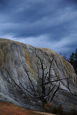 포토 JPG 해외이미지 공원 여행 오렌지 자연 산 풍경 사람없음 야외 물 여름 갈색 노란색 환경 골짜기 계곡 미국 페인트 봄 폭포 뜨거움 팔레트 화산 장면 지역 암초 멸종위기동물 내추럴 매머드 생태학 오아시스 와이오밍 전국 지열 지진 해외202105 해외포토 자연요소 동물 계절 공공시설 교육 컬러 북아메리카 과일 자연재해 생태계 파일형식 멸종위기종