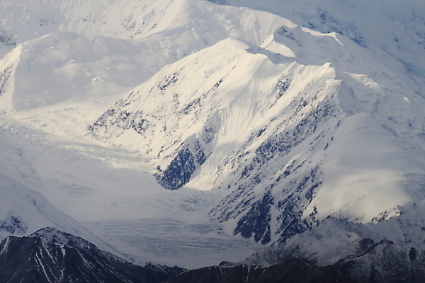 포토 JPG 해외이미지 공원 여행 북아메리카 겨울 자연 산 국립공원 풍경 사람없음 미국 정상 알래스카 눈내림 해외202105 해외포토 계절 공공시설 눈_날씨 아메리카 생태계 파일형식