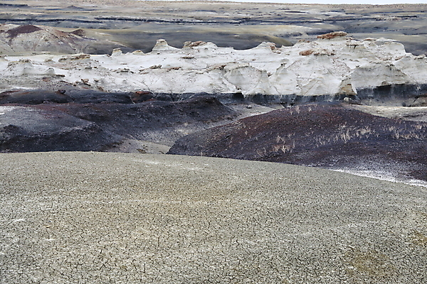 포토 JPG 해외이미지 구름 여행 자연 벽지 하늘 건조 풍경 사람없음 야외 가로 빨간색 컬러풀 검은색 미국 버섯 침묵 고요 황혼 하이킹 사막 바위 황무지 장면 사암 뉴멕시코 특별함 해외202105 해외포토 자연요소 컬러 컨셉 북아메리카 레저 소리 일몰 돌_바위 생태계 파일형식