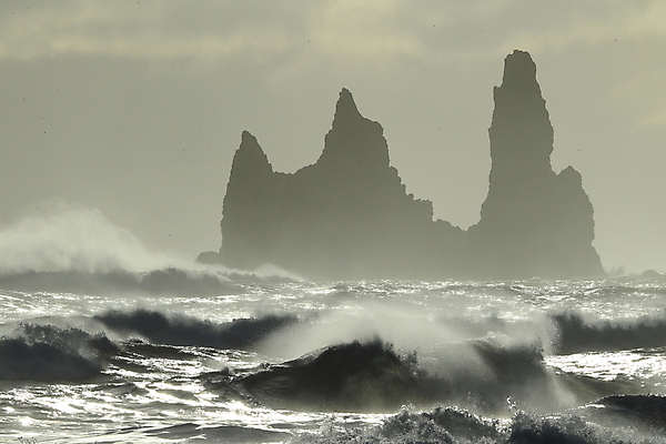 포토 JPG 해외이미지 모래 파도 바다 자연 아이슬란드 사람없음 물 검은색 빙하 암초 격파 헤드랜드 해외202105 해외포토 자연요소 유럽 컬러 모션 생태계 파일형식