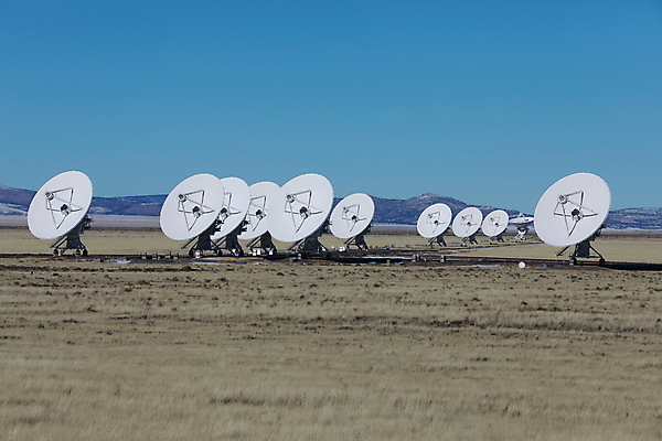 포토 JPG 해외이미지 식기 접시 응시 과학 여행 통신 하늘 새로움 멕시코 안테나 사람없음 야외 글로벌 우주 미국 망원경 듣기 장비 터치 인공위성 외계인 흰색 큼 배열 검색 라디오 전망대 천문학 멀리 구성 독립 레이더 지능 해외202105 해외포토 시선 교육 컬러 컨셉 북아메리카 모션 전자제품 미확인물체 크기 파일형식