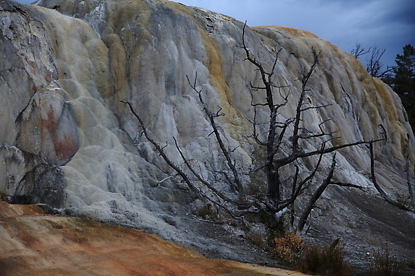 포토 JPG 해외이미지 공원 여행 오렌지 자연 산 풍경 사람없음 야외 물 여름 갈색 노란색 환경 골짜기 계곡 미국 페인트 봄 폭포 뜨거움 팔레트 화산 장면 지역 암초 멸종위기동물 내추럴 매머드 생태학 오아시스 와이오밍 전국 지열 지진 해외202105 해외포토 자연요소 동물 계절 공공시설 교육 컬러 북아메리카 과일 자연재해 생태계 파일형식 멸종위기종