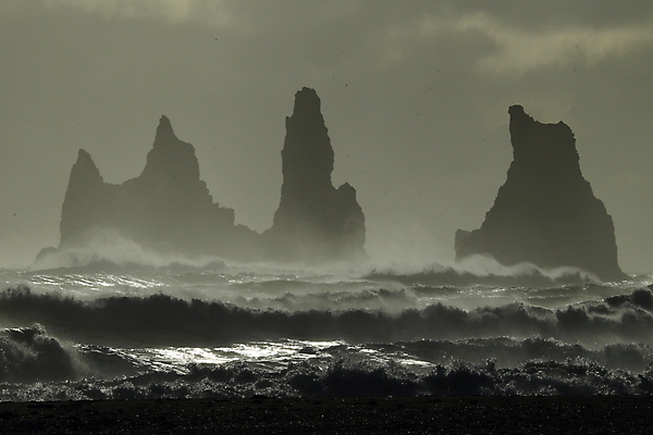 포토 JPG 해외이미지 모래 파도 바다 자연 아이슬란드 사람없음 물 검은색 빙하 암초 격파 헤드랜드 해외202105 해외포토 자연요소 유럽 컬러 모션 생태계 파일형식