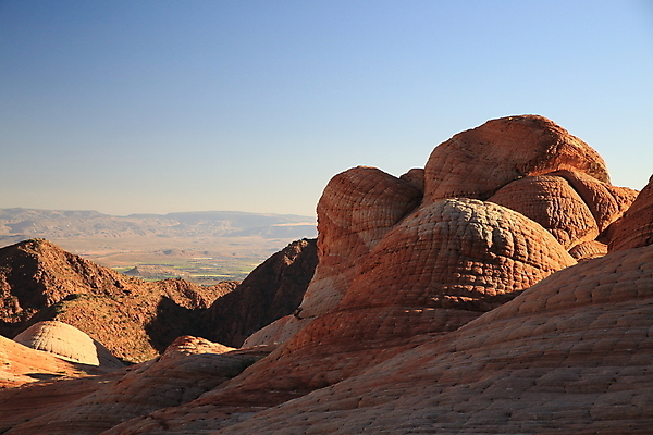 포토 JPG 해외이미지 구름 야생동물 파도 여행 북아메리카 자연 하늘 산 건조 사탕 풍경 사람없음 빨간색 파란색 컬러풀 노란색 일출 미국 절벽 사막 바위 황무지 플랫 언덕 부식 사암 내추럴 고립 취급주의 해외202105 해외포토 자연요소 동물 바다 컬러 디저트 아메리카 경고 노을 돌_바위 생태계 파일형식