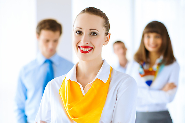 포토 JPG 해외이미지 백인 직업 1 여자 행복 백그라운드 비즈니스 CEO 성공 사람 성인 두명 30대 금융 검은색 도움 비즈니스우먼 자신감 그룹 대표 동료 리더 긍정 비서 경영 패기 해외202004 해외202105 해외포토 서양인 감정 컬러 컨셉 관계 장년 경제 직장인 파일형식