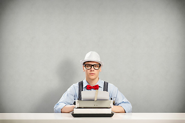 포토 JPG 해외이미지 백인 직업 모자 응시 교육 남자 종이 안경 얼굴 나비 백그라운드 컨셉 생각 비즈니스 텍스트 아이디어 실내 창조 한명 책 사무실 블록 도전 마음 표현 업무 기자 뉴스 작가 심볼 뇌 예술가 문학 공상 타자기 타입 의심 멍청이 지능 출판 브레인스토밍 해외202004 해외202105 해외포토 서양인 1 시선 잡화 감정 곤충 사람 내부 신체부위 골동품 작업 파일형식