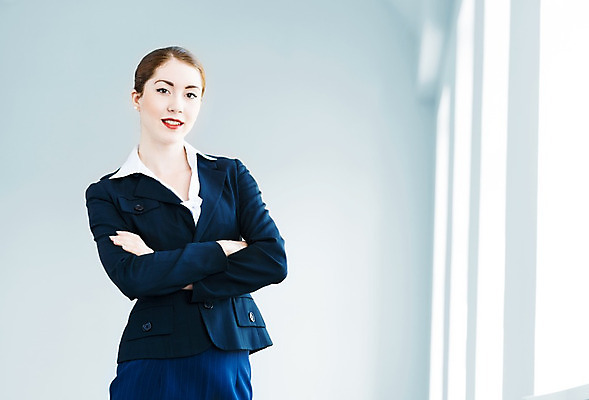 포토 JPG 해외이미지 백인 직업 라이프스타일 응시 여자 행복 비즈니스 사업가 성공 노동자 한명 미소 사람 정장 성인 사무실 작업 비즈니스우먼 자신감 대표 스마트 리더 예복 경영 해외202004 해외202105 해외포토 서양인 1 시선 옷 감정 컨셉 표정 생활 직장인 파일형식