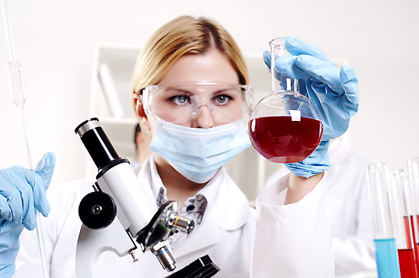 포토 JPG 해외이미지 직업 학생 교육 과학 건강 병원 실험 한명 미소 사람 성인 스터디 약 의사 코트 흰색 업무 액체 실험실 DNA 과학자 대학교 생물학 비커 바쁨 미생물 튜브 발견 피펫 화학물질 화학자 해외202004 해외202105 해외포토 1 컬러 의학 학교 생물 표정 실험기구 학습 외투 의료진 작업 화학 생명공학 학자 파일형식