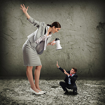 포토 JPG 해외이미지 백인 손 여자 감정 백그라운드 컨셉 비즈니스 사업가 통신 노동자 사람 성인 두명 머리 확성기 어둠 외침 정보 분노 표현 잡기 비즈니스맨 비즈니스우먼 발표 종업원 동료 리더 각도 시끄러움 책임자 소통 공격적 비명 치프 해외202004 해외202105 해외포토 서양인 직업 남자 관계 모션 신체부위 소리 직장인 파일형식