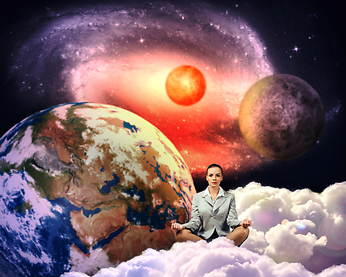 포토 JPG 해외이미지 백인 직업 1 라이프스타일 여자 선 포즈 컨셉 비즈니스 사업가 요가 성공 휴식 건강 연꽃 한명 앉기 파란색 운동 평화 우주 행성 작업 비즈니스우먼 영혼 고독 집중 명상 장면 위치 경영 제어 해외202004 해외202105 해외포토 서양인 웰빙 꽃 감정 컬러 모션 사람 생활 직장인 파일형식