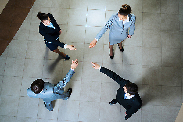 포토 JPG 해외이미지 직업 손 여자 남자 백그라운드 컨셉 회사 비즈니스 사업가 통신 성공 협력 악수 사람 여러명 성인 친구 글로벌 힘 우정 거래 축하 표현 인사 비즈니스맨 비즈니스우먼 그룹 동료 계약 사인 상업 동맹 떨림 경영 고용 동의 정중 콜라보레이션 해외202004 해외202105 해외포토 다수 관계 모션 손짓 신체부위 구직 예절 직장인 채용 파일형식