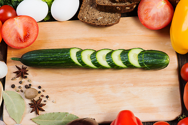 포토 JPG 해외이미지 디자인 음식 농업 다이어트 토마토 채소 재료 탁자 오이 프레임 건강 마늘 요리 사람없음 목재 빨간색 초록색 여름 컬러풀 우주 주방 식당 신선 센터 자르기 먹기 허브 향신료 유기농 후추 내추럴 채식주의자 국경 해외202004 해외202105 해외포토 나무 식물 웰빙 계절 산업 컬러 가구 모션 상점 채식 향미료 파일형식