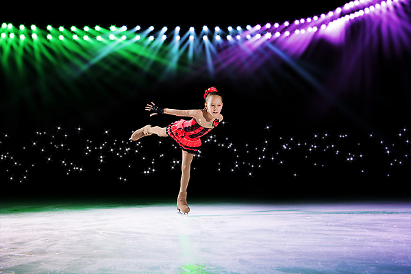 포토 JPG 해외이미지 직업 여자 스포츠 포즈 겨울 신체 모션 성공 실내 건강 한명 사람 빛 숫자 얼음 검은색 경쟁 경기장 공연 연주자 스케이팅 흰색 춤 칼날 황금 가장자리 승차 유연 메달 속도 쇼 스케이터 승자 프로그램 필승 완전 해외202004 해외202105 해외포토 자연요소 문자 1 계절 컬러 컨셉 스포츠시설 문화예술 겨울스포츠 운동선수 이벤트 내부 음악가 우승 둘레 상_상패 파일형식