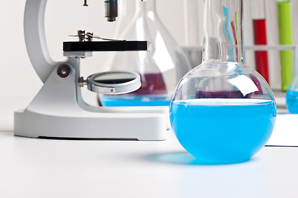 포토 JPG 해외이미지 교육 과학 부분 해부 유리 기술 현미경 실험 사람없음 물 빛 약 금속 검은색 장비 탐험 기구 액체 조직 실험실 확대 은색 생명공학 약국 플라스크 분석 생물학 미생물 유리그릇 튜브 발견 혁명 개발 발명 유전 화학물질 광학 해외202004 해외202105 해외포토 자연요소 그릇 컬러 컨셉 의학 재질 생물 실험기구 화학 파일형식