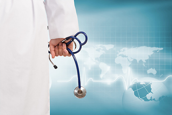 포토 JPG 해외이미지 백인 직업 손 여자 무기 얼굴 백그라운드 유니폼 청진기 노동자 건강 병원 사람 성인 사람없음 파란색 약 간호사 의사 코트 흰색 공구 닫기 직원 만족 문서 외과 고용 돌봄 접기 치료사 해외202004 해외202105 해외포토 서양인 옷 감정 컬러 의학 의료기기 모션 신체부위 외투 의료진 구직 도구 채용 파일형식