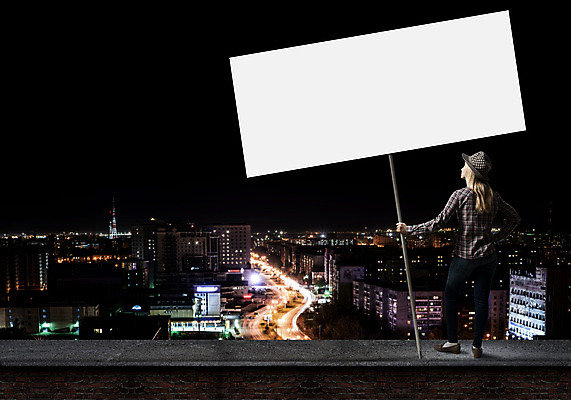 포토 JPG 해외이미지 백인 손 배너 여자 교육 행복 포스터 종이 광고판 한명 미소 야외 10대 여름 우주 공백 방 자유 흰색 잡기 도시 신용카드 야간 보여주기 시트 판지 카피스페이스 해외202004 해외202105 해외포토 자연요소 서양인 1 계절 감정 컬러 컨셉 모션 청소년 알림판 표정 사람 신체부위 금융 판 파일형식