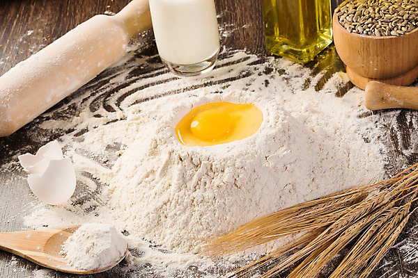 포토 JPG 해외이미지 실내 사람없음 우유 올리브오일 밀 계란껍데기 밀가루 제빵 나무숟가락 날계란 반죽밀대 나무배경 해외202004 해외202105 해외포토 백그라운드 유제품 곡류 내부 제과제빵 계란 숟가락 기름_음식 가루 밀대 파일형식