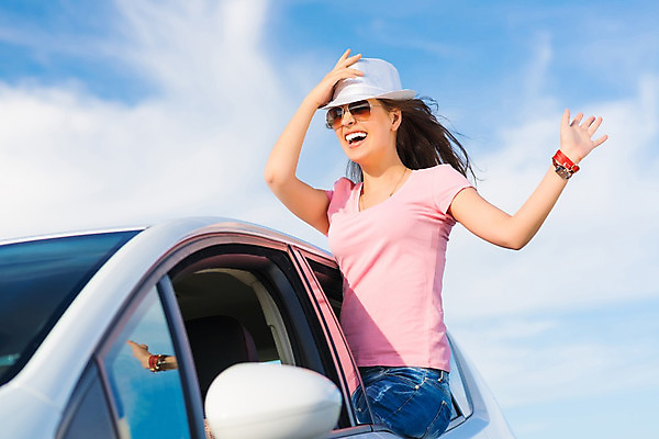 포토 JPG 해외이미지 라이프스타일 손 여자 행복 도로 물결 여행 창문 교통시설 자동차 하늘 휴가 한명 사람 성인 파란색 여행객 운전 자유 운전사 무료 자동 해외202004 해외202105 해외포토 직업 1 감정 길 육상교통 컬러 교통 컨셉 모션 생활 신체부위 시설 파일형식