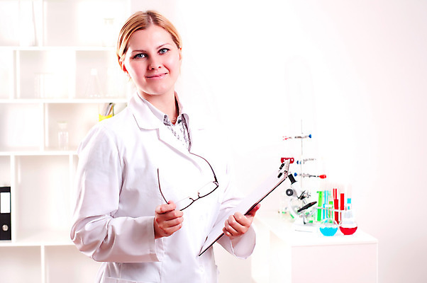 포토 JPG 해외이미지 직업 여자 행복 백그라운드 유니폼 비즈니스 청진기 탁자 노동자 건강 병원 한명 사람 정장 치료 사무실 약 고통 간호사 의사 흰색 업무 자신감 혈액 실험실 바쁨 돌봄 압력 접수 해외202004 해외202105 해외포토 1 옷 감정 컬러 가구 의학 의료기기 모션 실험 의료진 작업 파일형식