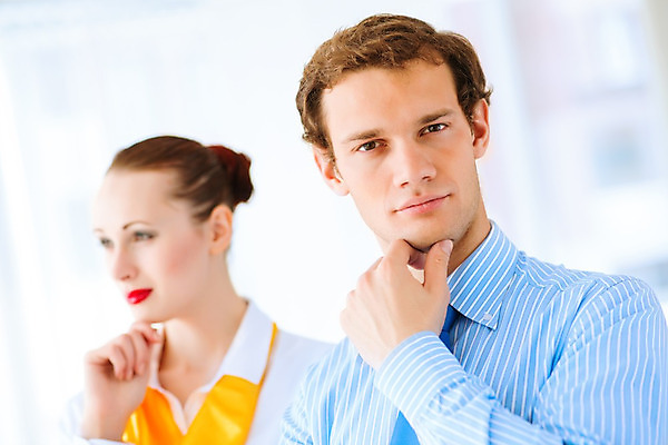 포토 JPG 해외이미지 직업 손 남자 행복 무기 백그라운드 비즈니스 사업가 성공 관리 미소 사람 정장 성인 두명 금융 사무실 흰색 비즈니스맨 자신감 상담원 대표 종업원 중개인 스마트 동료 리더 경영 관리자 정중 해외202004 해외202105 해외포토 옷 감정 컬러 컨셉 관계 표정 신체부위 경제 직장인 사무원 파일형식