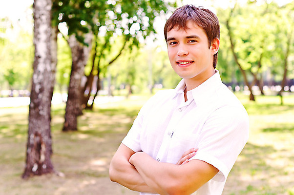 포토 JPG 해외이미지 나무 백인 1 라이프스타일 응시 공원 남자 행복 얼굴 스포츠 신체 자연 휴식 기술 건강 한명 미소 사람 소년 잔디 성인 야외 여름 운동복 조깅 운동 활발 기쁨 신선 유연 가득함 노력 내추럴 해외202004 해외202105 해외포토 서양인 식물 시선 옷 계절 공공시설 감정 어린이 컨셉 표정 생활 신체부위 생태계 파일형식