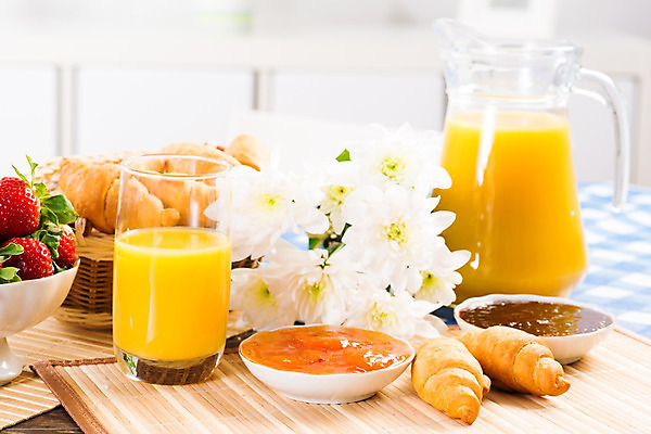 포토 JPG 해외이미지 전통 접시 커피 음료 음식 빵 분홍색 오렌지 과일 유리 탁자 딸기 사람없음 컵 가로 식당 검은색 주스 식탁보 신선 바 뜨거움 파마 아침식사 보호 초승달 잼 굽기 대륙 롤 머핀 버터 에스프레소 설정 프랑스어 단절 카페인 페스츄리 안락 해외202004 해외202105 해외포토 문자 헤어스타일 식기 컬러 가구 컨셉 재질 상점 식사 달 소스_음식 구이 파일형식