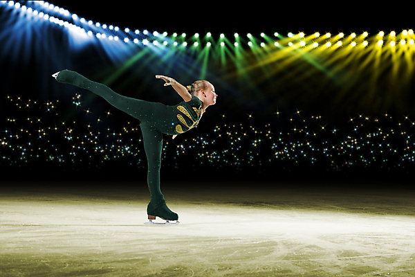 포토 JPG 해외이미지 직업 여자 스포츠 포즈 겨울 신체 모션 성공 실내 건강 한명 사람 빛 숫자 얼음 검은색 경쟁 경기장 공연 연주자 스케이팅 흰색 춤 칼날 황금 가장자리 승차 유연 메달 속도 쇼 스케이터 승자 프로그램 필승 완전 해외202004 해외202105 해외포토 자연요소 문자 1 계절 컬러 컨셉 스포츠시설 문화예술 겨울스포츠 운동선수 이벤트 내부 음악가 우승 둘레 상_상패 파일형식